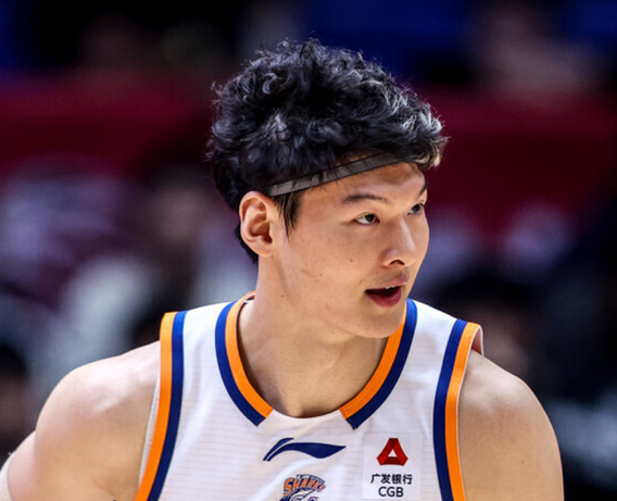 现役第一！王哲林总分超越刘炜完成传承 升CBA历史第五